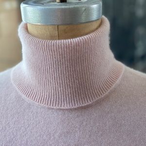 Lauren Ralph Lauren 100% Cashmere Light Pink Turtleneck Sweater Size M